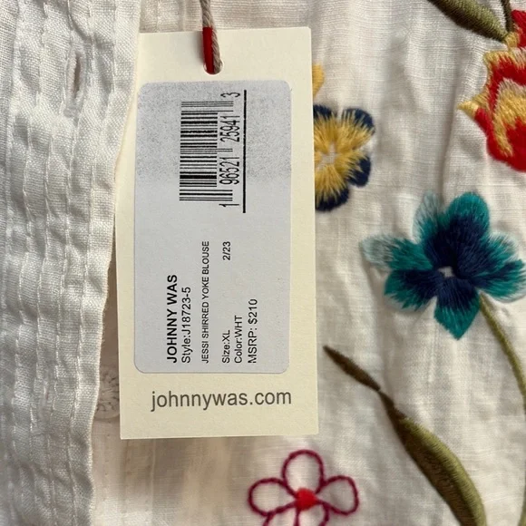 NWT JOHNNY WAS 💯 linen embroidered blouse. - Picture 3 of 11